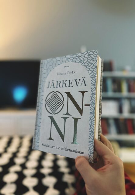Juhana Torkin uutuuskirja Järkevä Onni